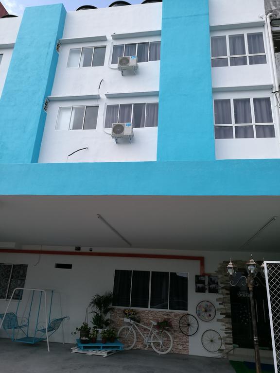 D' Cozy Inn Malacca Extérieur photo